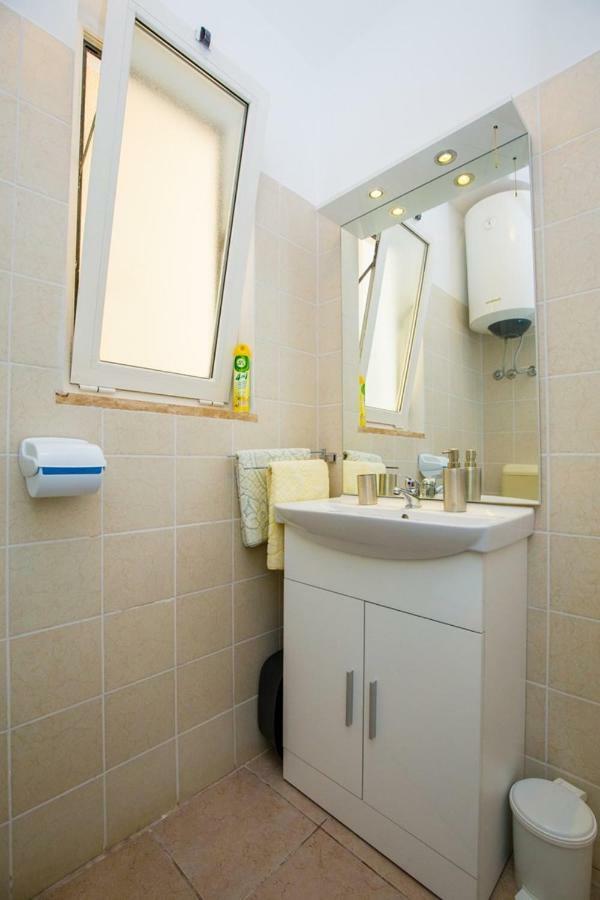 Apartment Kucera روفينج المظهر الخارجي الصورة